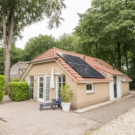 Beautiful Veluwe Surrounded By Nature * לונטרן